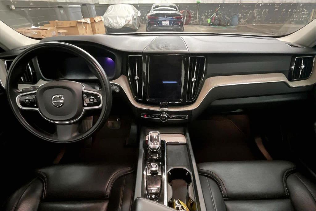 used 2022 Volvo XC60 car, priced at $32,992