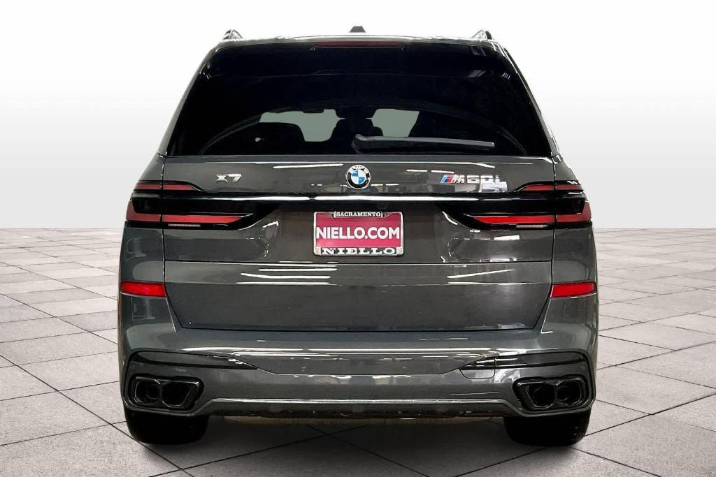 new 2026 BMW X7 car, priced at $122,040
