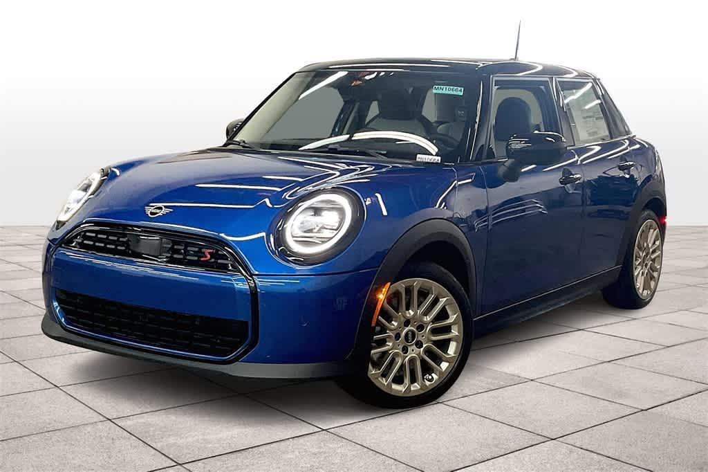 new 2025 MINI Hardtop car, priced at $36,980