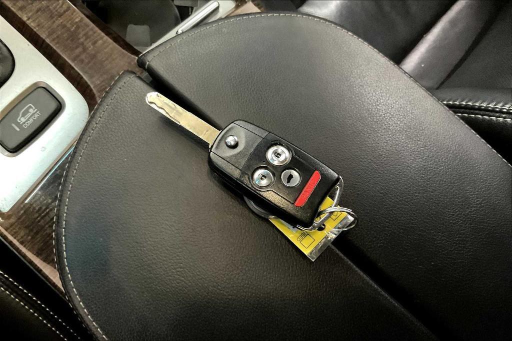 used 2012 Acura MDX car, priced at $13,693