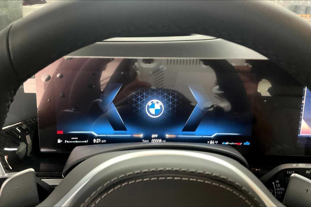 new 2026 BMW X7 car, priced at $100,090