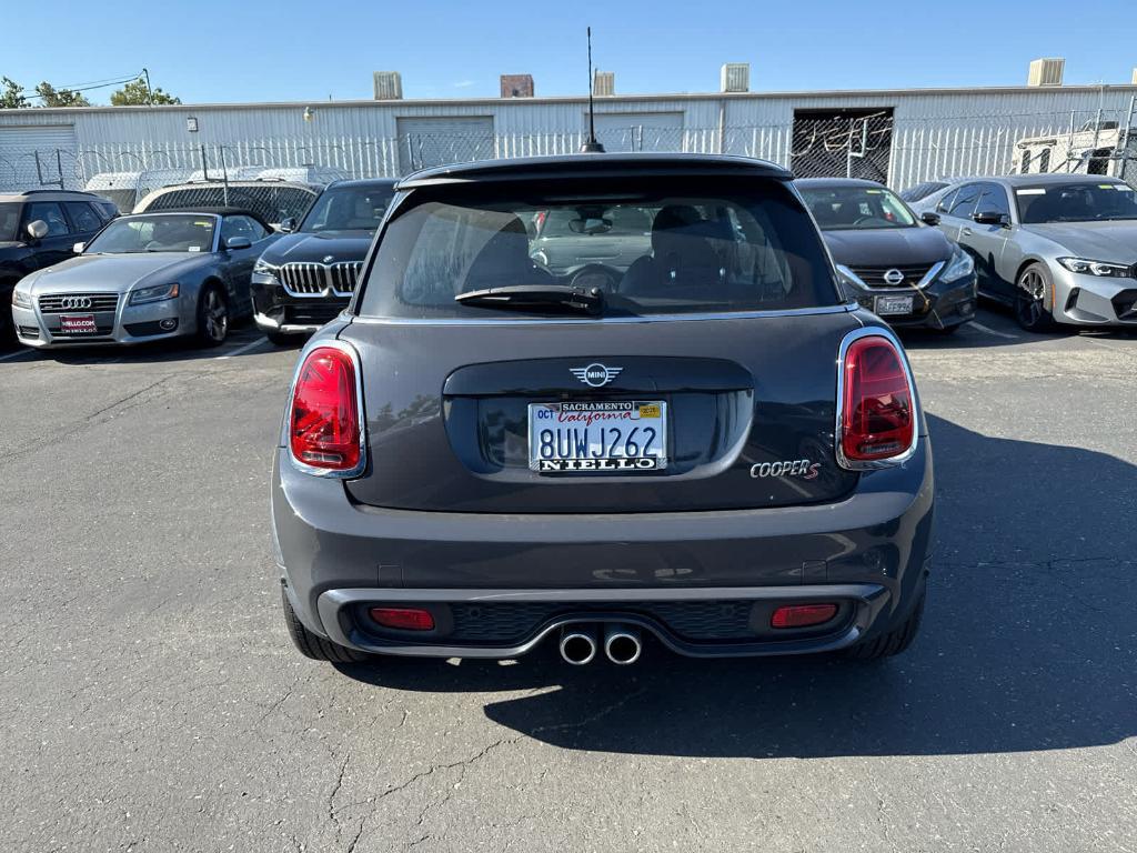 used 2021 MINI Hardtop car, priced at $21,991