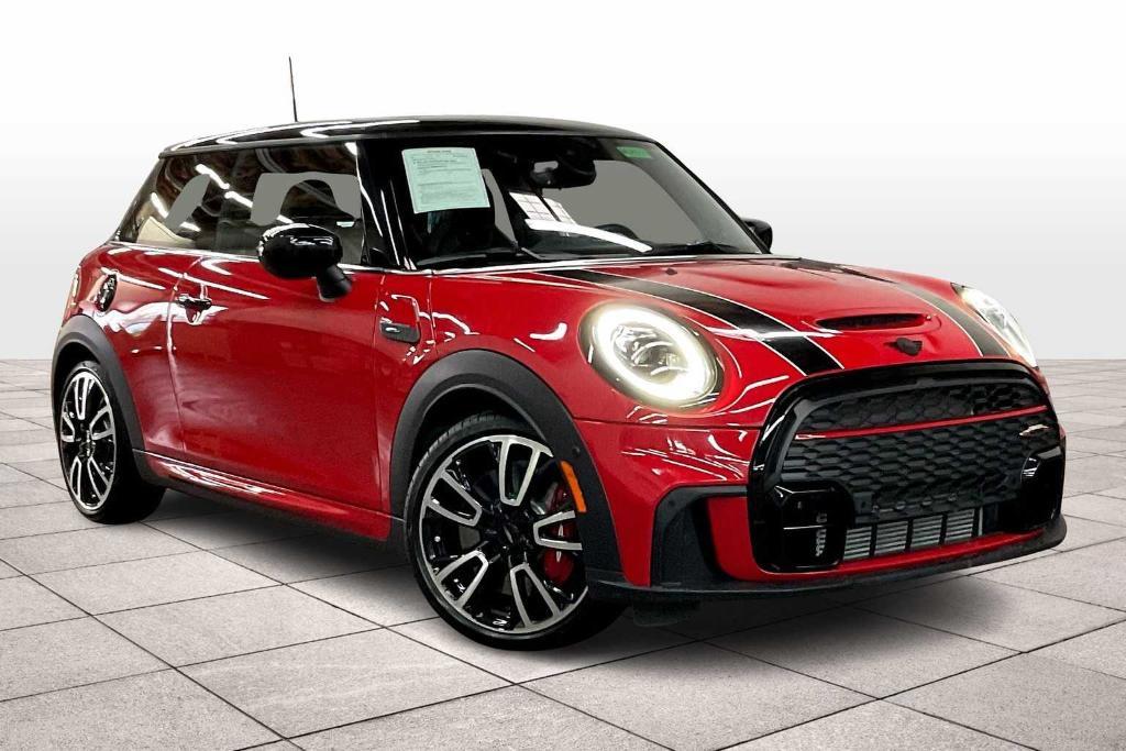 used 2024 MINI Hardtop car, priced at $36,235