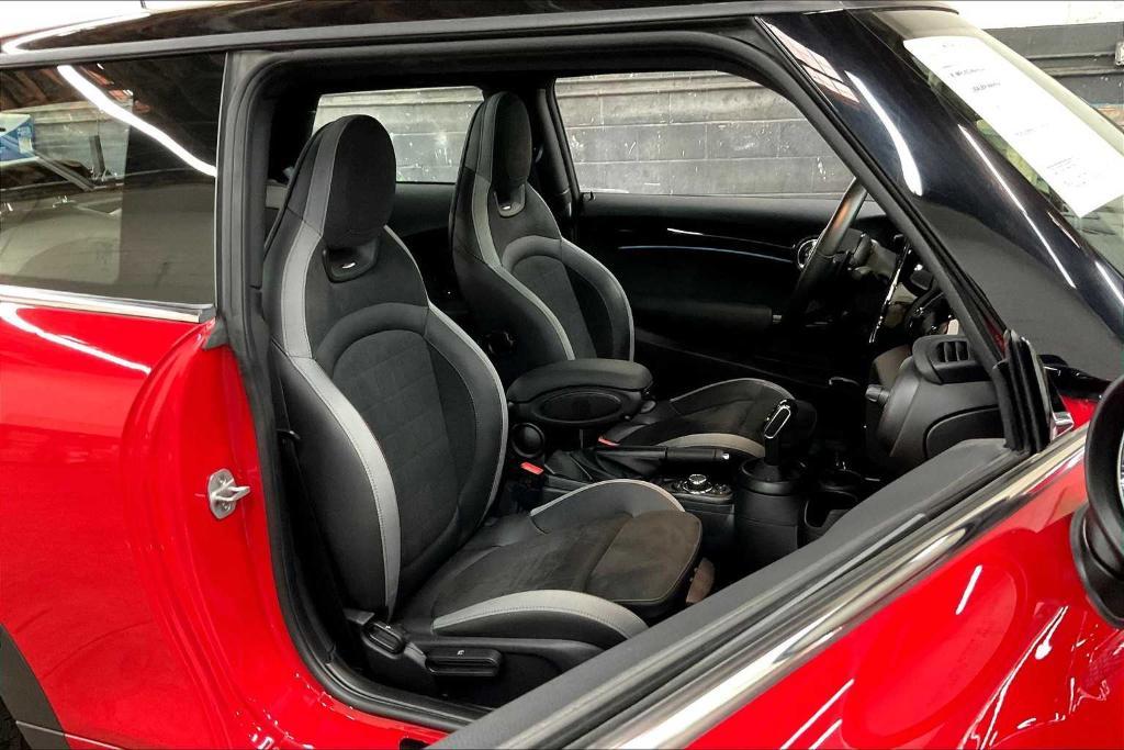 used 2024 MINI Hardtop car, priced at $36,235
