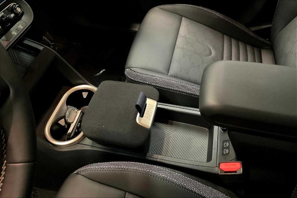 used 2025 MINI Countryman car, priced at $35,995