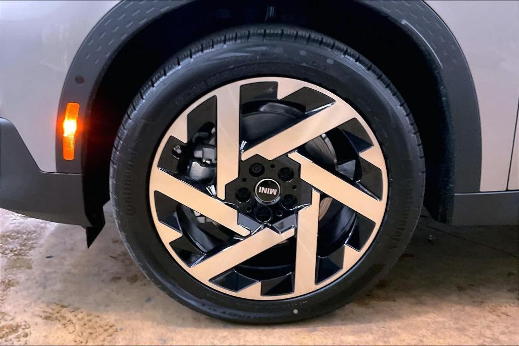 new 2025 MINI Countryman car, priced at $50,175