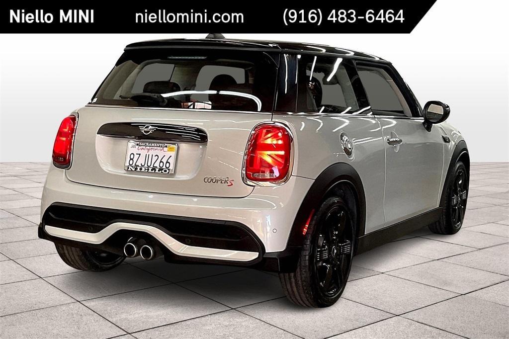 used 2022 MINI Hardtop car, priced at $25,995