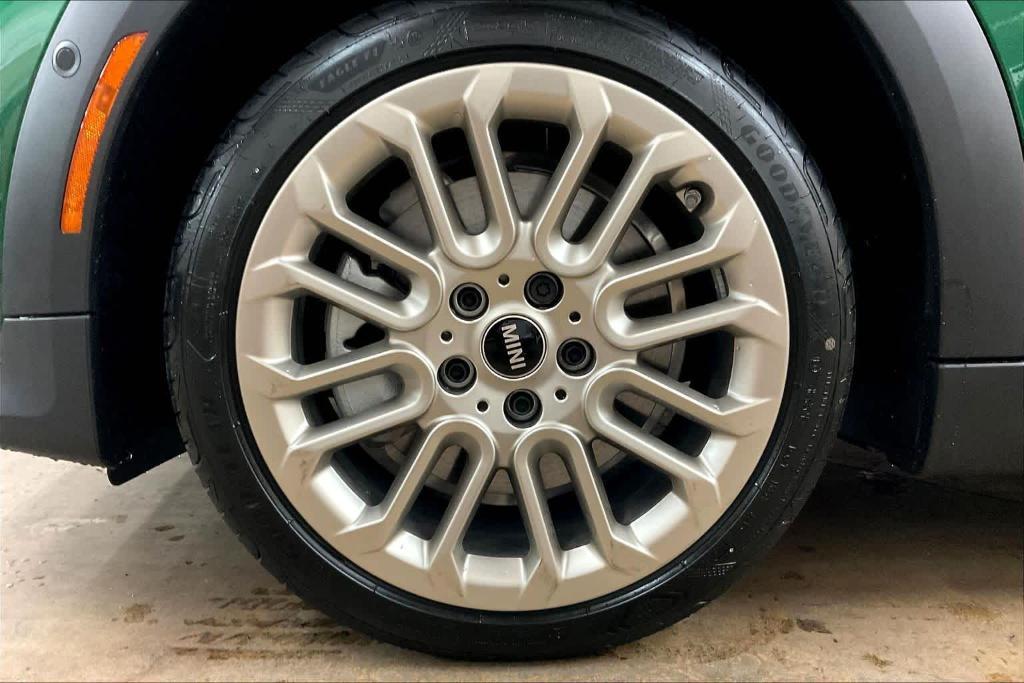 new 2026 MINI Hardtop car, priced at $40,940