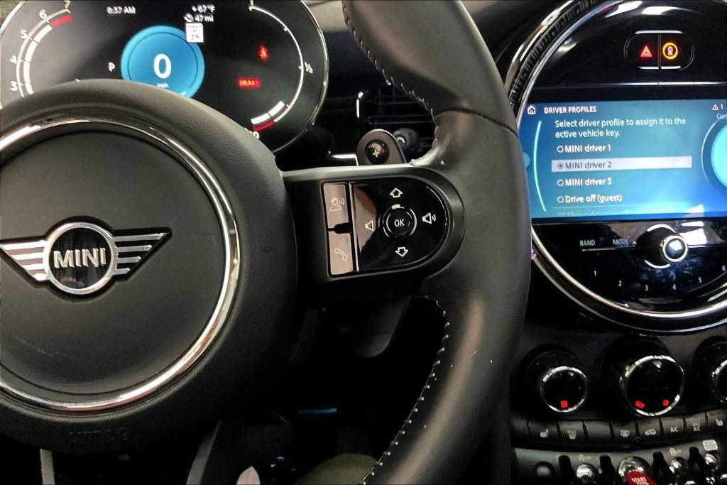 used 2023 MINI Hardtop car, priced at $25,798