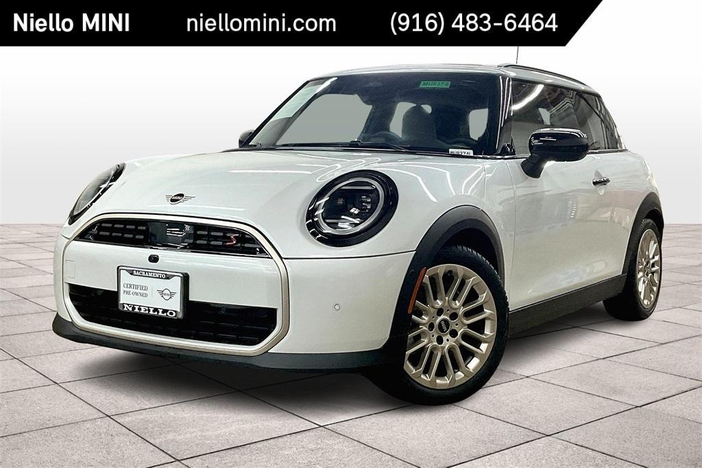 used 2025 MINI Hardtop car, priced at $34,694