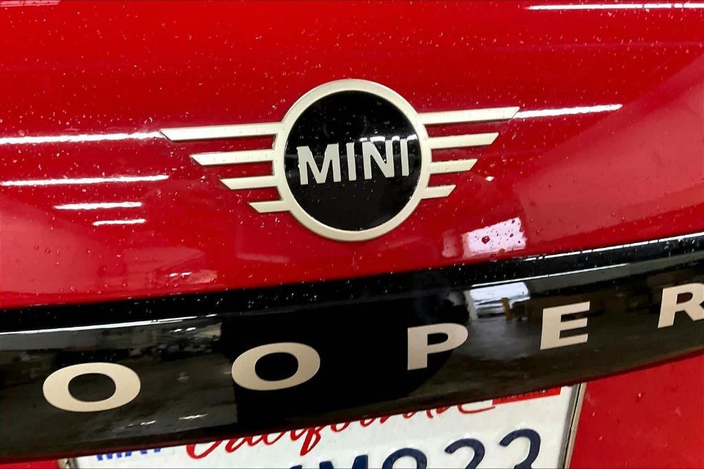 used 2025 MINI Hardtop car, priced at $30,677