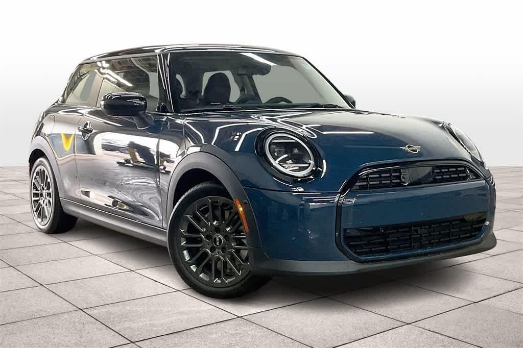 new 2025 MINI Hardtop car, priced at $32,345