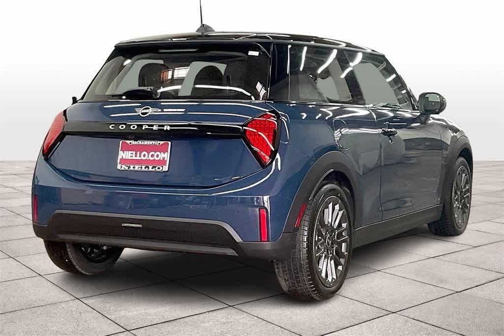 new 2025 MINI Hardtop car, priced at $32,345