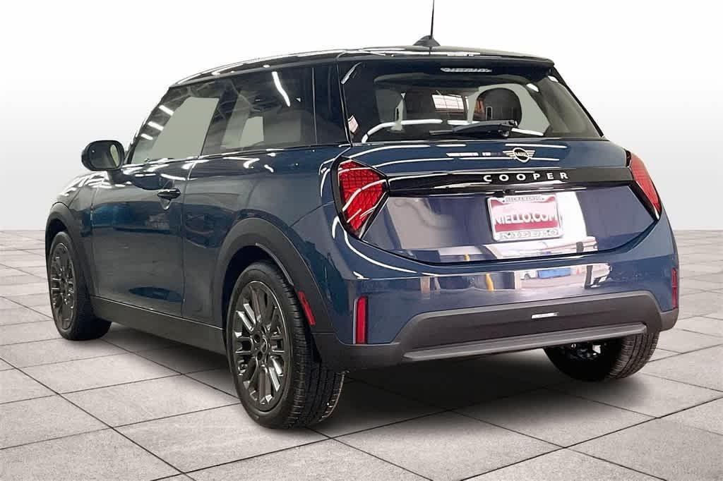 new 2025 MINI Hardtop car, priced at $32,345