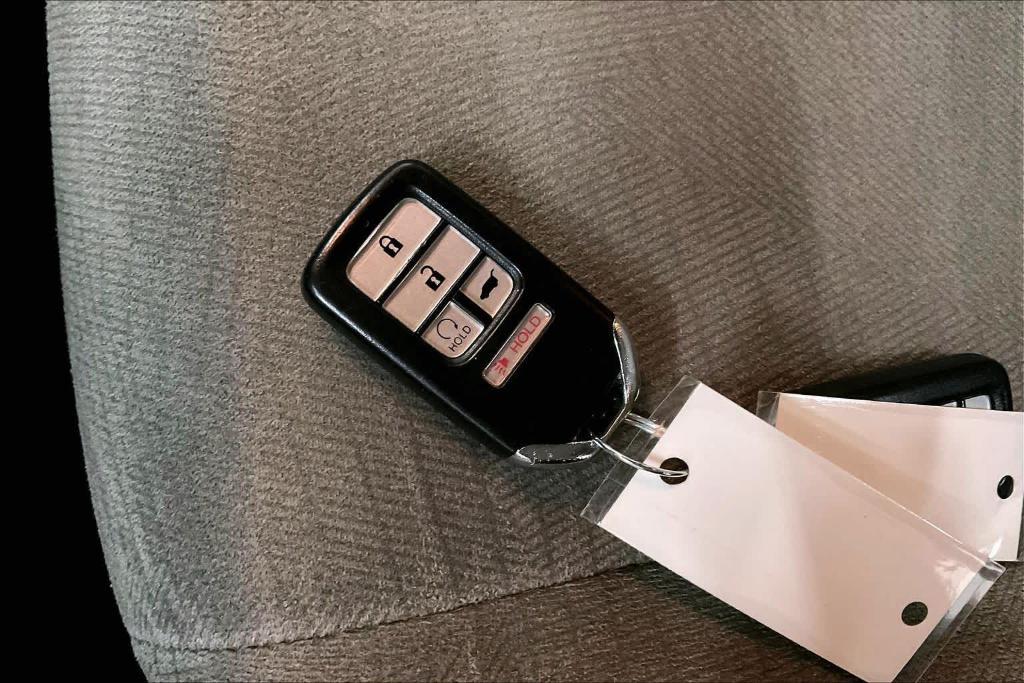 used 2016 Honda Pilot car, priced at $16,996