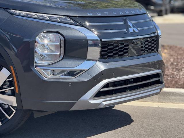 new 2025 Mitsubishi Outlander car, priced at $44,350