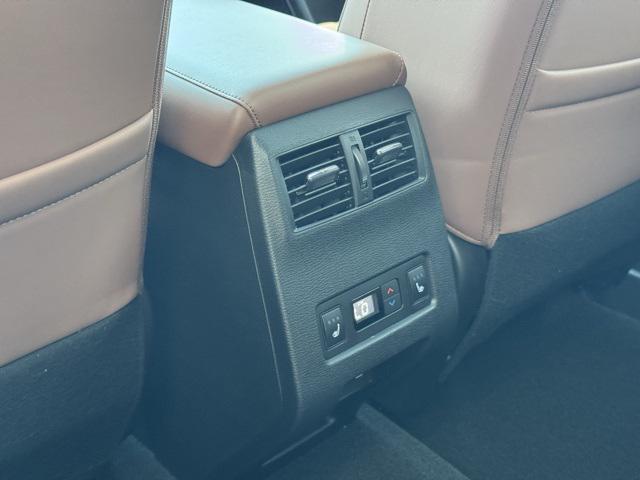 new 2025 Mitsubishi Outlander car, priced at $44,350