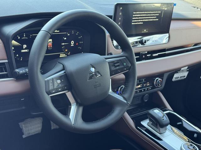 new 2025 Mitsubishi Outlander car, priced at $44,350
