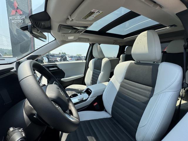 new 2025 Mitsubishi Outlander car, priced at $34,991