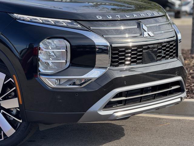 new 2025 Mitsubishi Outlander car, priced at $40,180