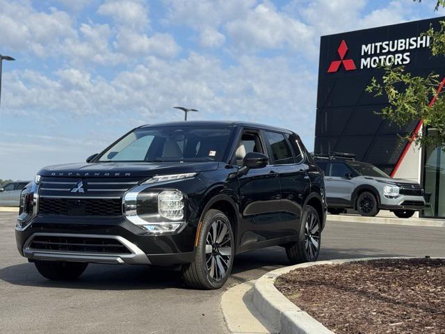 new 2025 Mitsubishi Outlander car, priced at $40,180