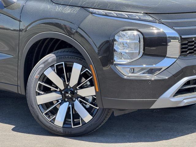 new 2025 Mitsubishi Outlander car, priced at $33,991