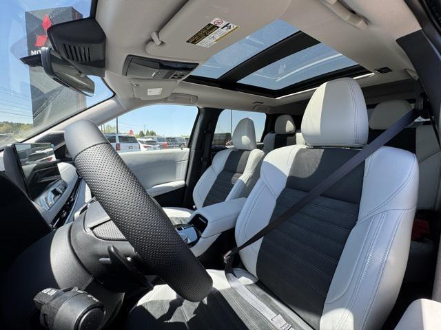 new 2025 Mitsubishi Outlander car, priced at $33,991