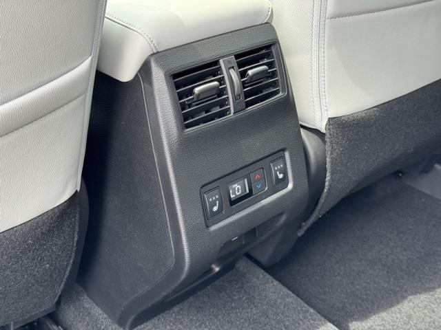 new 2025 Mitsubishi Outlander car, priced at $34,491
