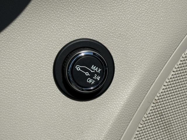 used 2023 Buick Envision car, priced at $23,991