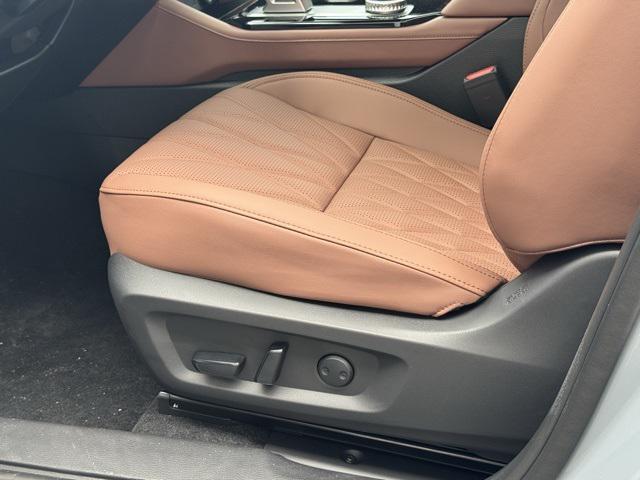 new 2025 Mitsubishi Outlander car, priced at $46,790