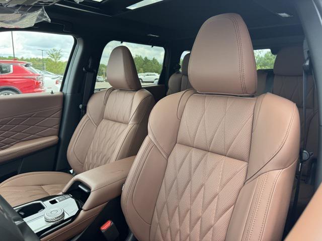 new 2025 Mitsubishi Outlander car, priced at $46,790