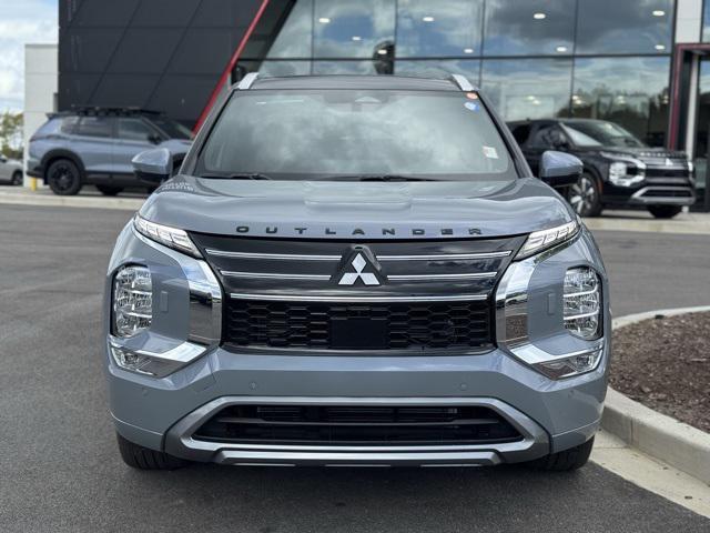 new 2025 Mitsubishi Outlander car, priced at $46,790
