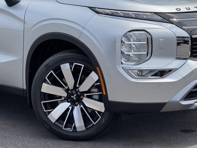 new 2025 Mitsubishi Outlander car, priced at $35,991