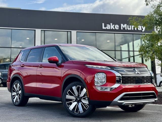 new 2025 Mitsubishi Outlander car, priced at $39,940