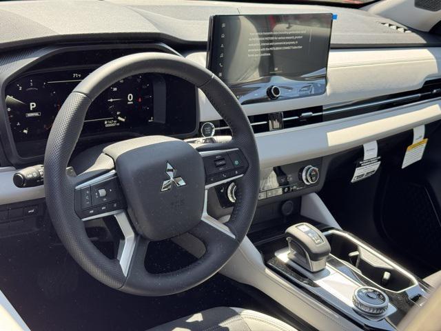 new 2025 Mitsubishi Outlander car, priced at $34,991