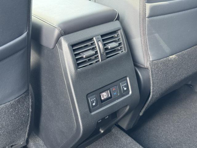 new 2025 Mitsubishi Outlander car, priced at $35,991