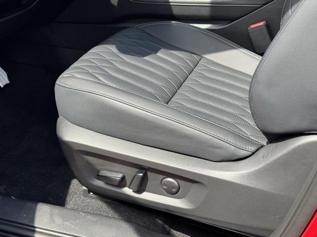 new 2025 Mitsubishi Outlander car, priced at $35,991