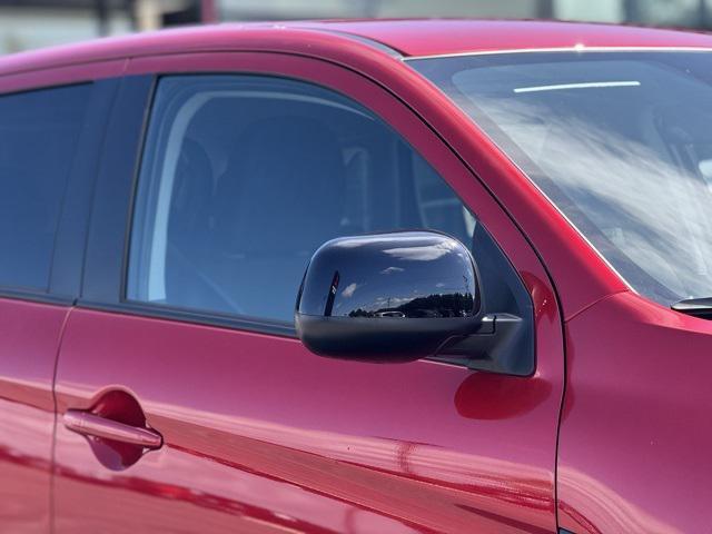 new 2025 Mitsubishi Outlander Sport car, priced at $26,491