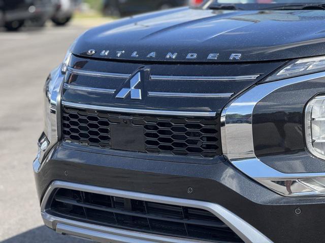 new 2025 Mitsubishi Outlander car, priced at $33,991