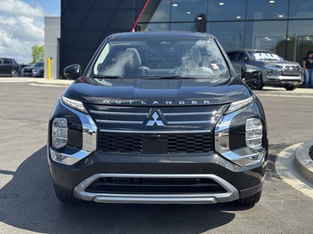 new 2025 Mitsubishi Outlander car, priced at $33,991