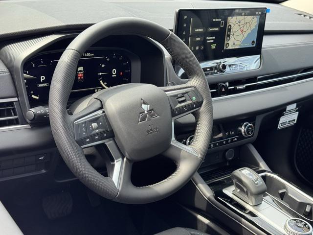 new 2025 Mitsubishi Outlander car, priced at $33,491