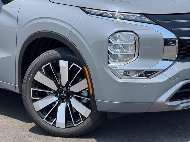 new 2025 Mitsubishi Outlander car, priced at $35,991