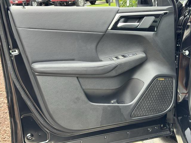 new 2025 Mitsubishi Outlander car, priced at $39,345