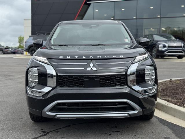 new 2025 Mitsubishi Outlander car, priced at $39,345