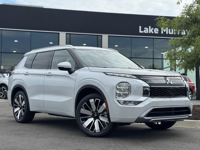 new 2025 Mitsubishi Outlander car, priced at $37,991