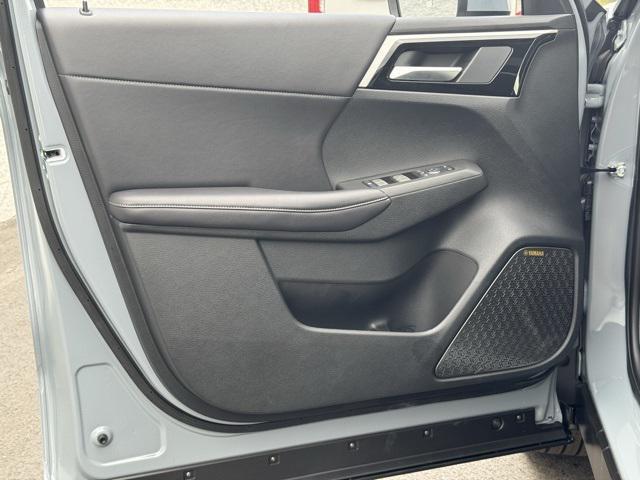 new 2025 Mitsubishi Outlander car, priced at $41,640