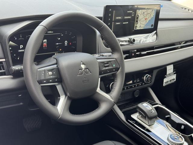 new 2025 Mitsubishi Outlander car, priced at $41,640