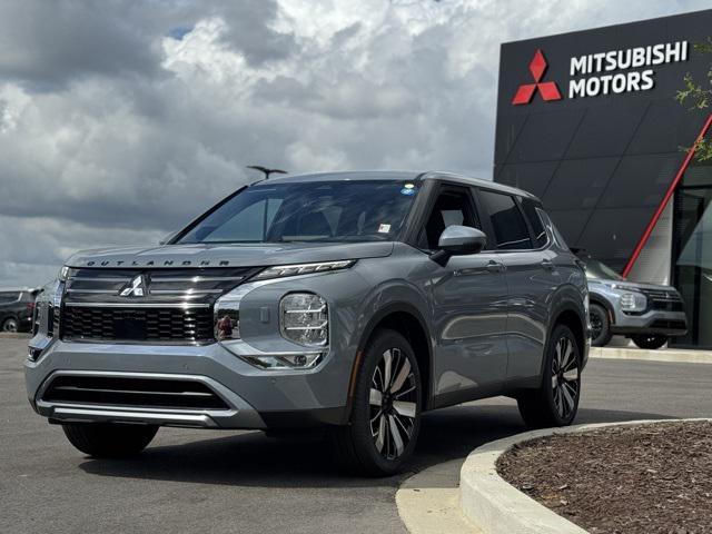 new 2025 Mitsubishi Outlander car, priced at $41,640