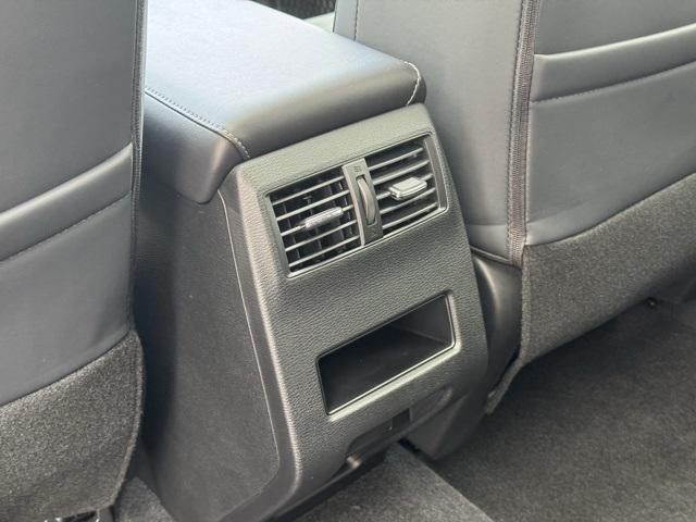 new 2025 Mitsubishi Outlander car, priced at $41,640