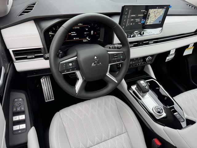 new 2025 Mitsubishi Outlander car, priced at $40,991